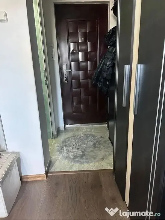 De vânzare garsonieră – Micro 40, in sptele Carrefour...
