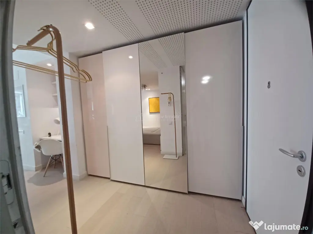 2 Camere Studio Piata Victoriei- Sfintii Voievozi