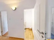 Decomandat,60mp,vitalizat,2 balcoane,living 24mp,areal linis 