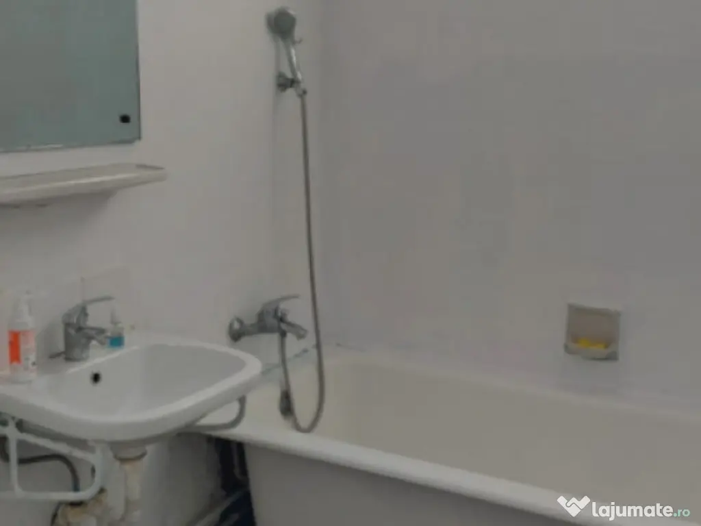 Apartament 2 camere, situat in zona Tomis II