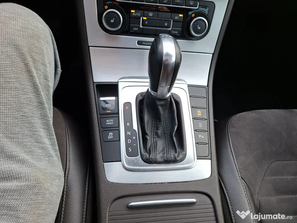 Volkswagen Passat B7 1.4 tsi 122 cp Automat