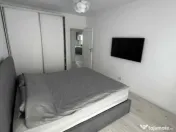 Apartament 3 camere, decomandat - zona Tractorul 