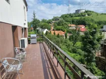 Apartament de trei camere in zona mirifica , Dobrogeanu Gher