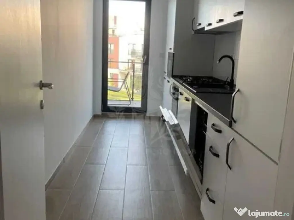 //2 CAMERE// MRS VILLAGE//LOC DE PARCARE//