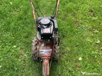 Motocoasa cu masa de taiere 