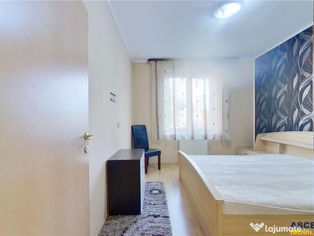 Tur 3D! Decomandat si ergonomic configurat, Semicentral, Bra