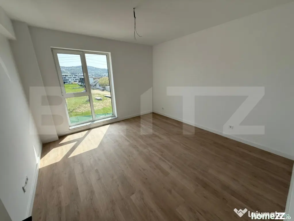 Apartament cu 2 camere, finisat, bloc nou, cu parcare subter