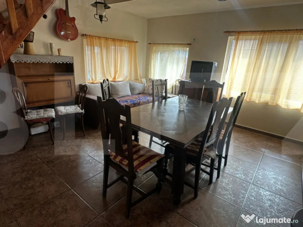 Casă P+M + Garaj, Șofronea – Complet Mobilată, Construc