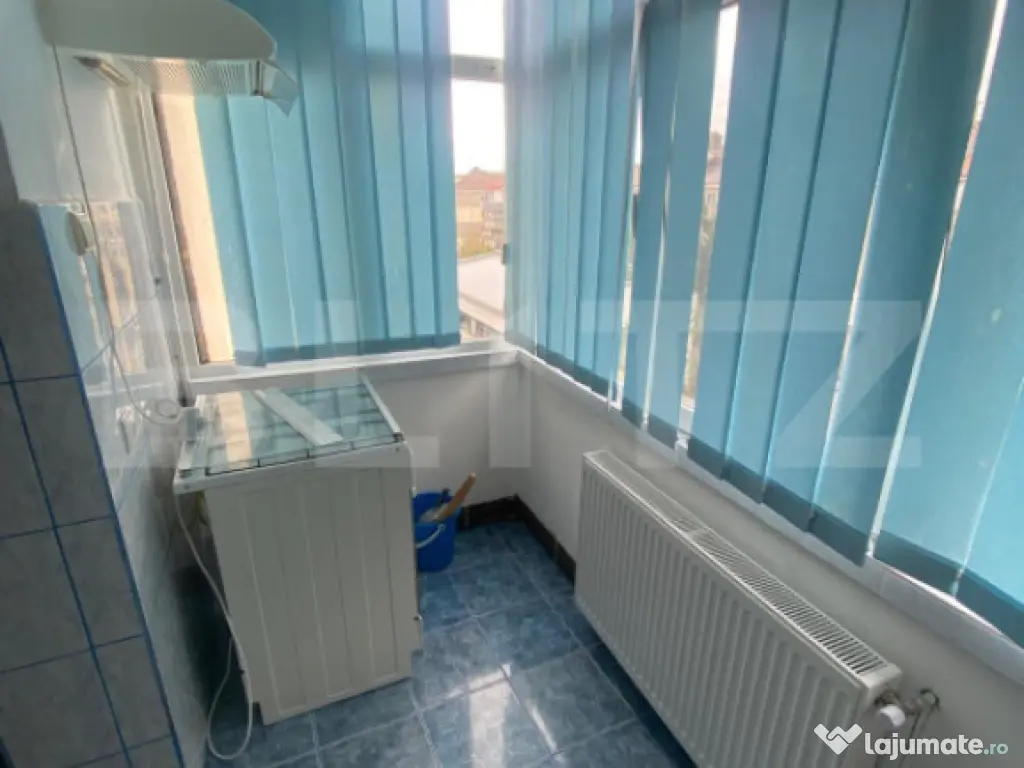 Apartament cu 2 camere decomandat | Etaj 4 | Micro 3