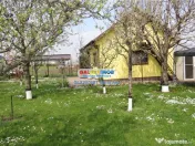 Casa cu teren 800 mp., la pret de apartament, Catamarasti De 