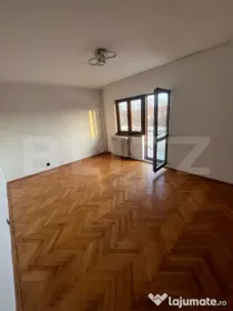 Apartament 3 camere, 2 băi, 2 balcoane – la 1 minut de Lo