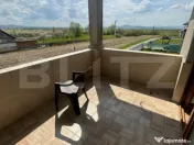 Casă de vânzare – spațioasă, cu curte ideală pentru o 