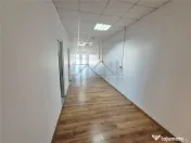 Spatiu comercial 200 mp 