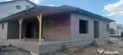 Săbăreni, casă nouă parter 137 mp, curte 400 mp 