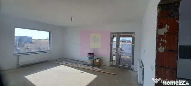 Săbăreni, casă nouă parter 147 mp, curte 400 mp - Sabareni (Giurgiu)