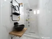 Metrou Berceni-Apartament cu 2 Camere Curte 200 MP 