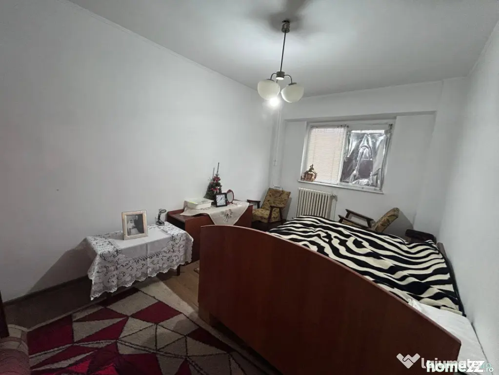 - Apartament 3 camere confort 1 decomandat, Zona Obor. - Braila (Braila)