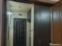 Închiriez garsonieră central