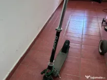 Trotinetă Razor Air A5 - roți cu cameră de aer