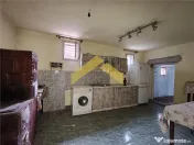 Casa la sol de in orasul Santana 