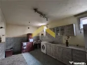 Casa la sol de in orasul Santana 