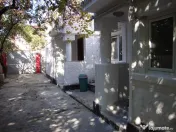 Casa,sup. utila 198 mp, teren 338 mp,Drumul Sarii ! 