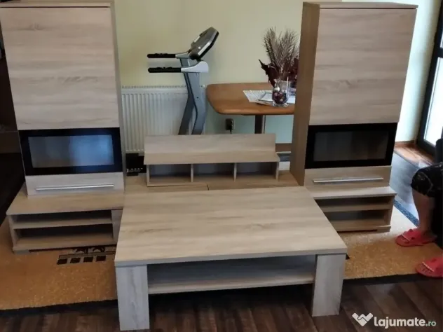 Mobilă sufragerie