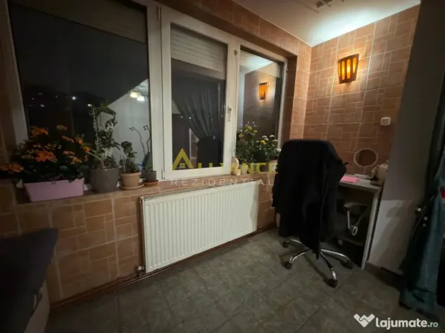 Exclusivitate Apt 3 camere recent renovat