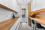 Apartament modern 3 camere cu terasă generoasă de 69 mp...