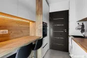 Apartament modern 3 camere cu terasă generoasă de 69 mp...