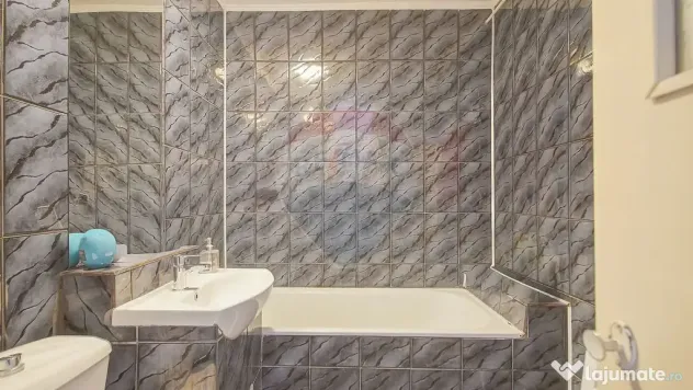 Apartament cu 3 Camere in Centru Civic Brasov , COMISION 0%