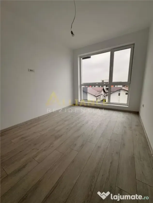 {ULTIMELE UNITATI} Apartament cu 3 camere - 2 bai | STB 440