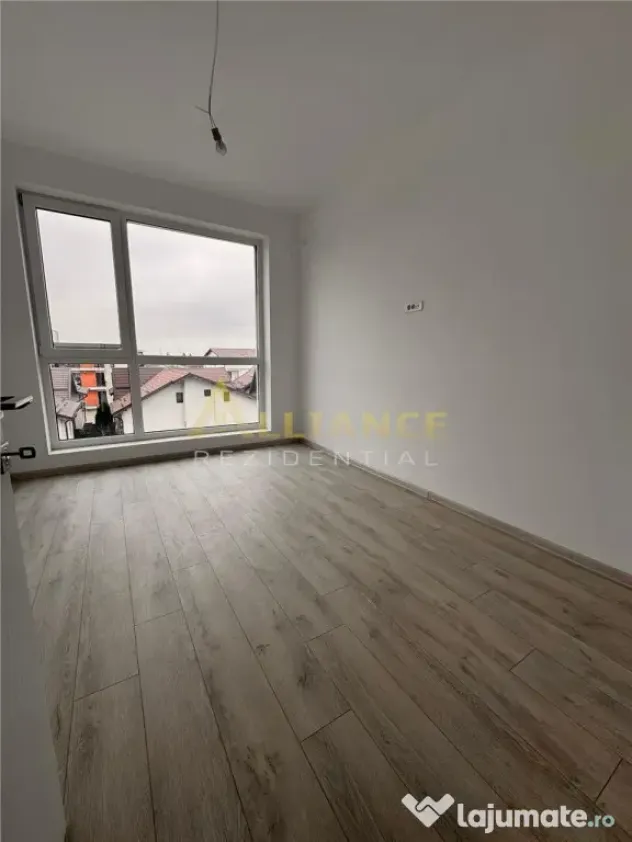 {ULTIMELE UNITATI} Apartament cu 3 camere - 2 bai | STB 440