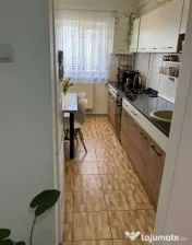 Apartament de 3 camere Florilor-Craiter ( Boxa+Centrala ) 