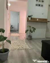 Apartament de 3 camere Florilor-Craiter ( Boxa+Centrala ) 