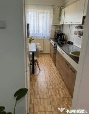 Apartament de 3 camere Florilor-Craiter ( Boxa+Centrala ) 