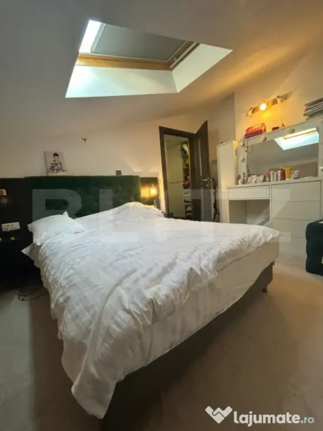 Apartament tip duplex, 100 mp, 4 camere, mobilat modern, cur
