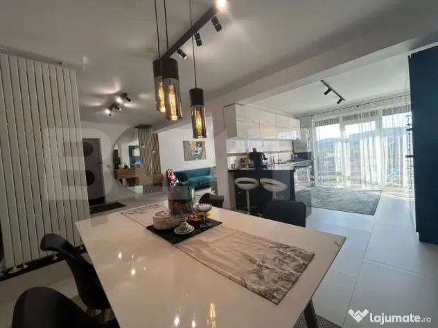 Apartament tip duplex, 100 mp, 4 camere, mobilat modern, cur