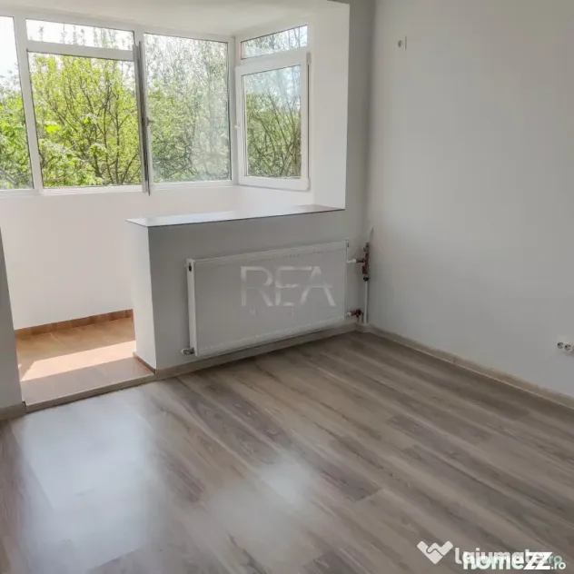Liniște, lumină și spațiu – 2 camere decomandat lâng?