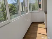 Liniște, lumină și spațiu – 2 camere decomandat lâng? 