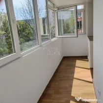 Liniște, lumină și spațiu – 2 camere decomandat lâng?