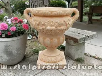 Vază ornament mare cu picior, galben patinat, model V6.