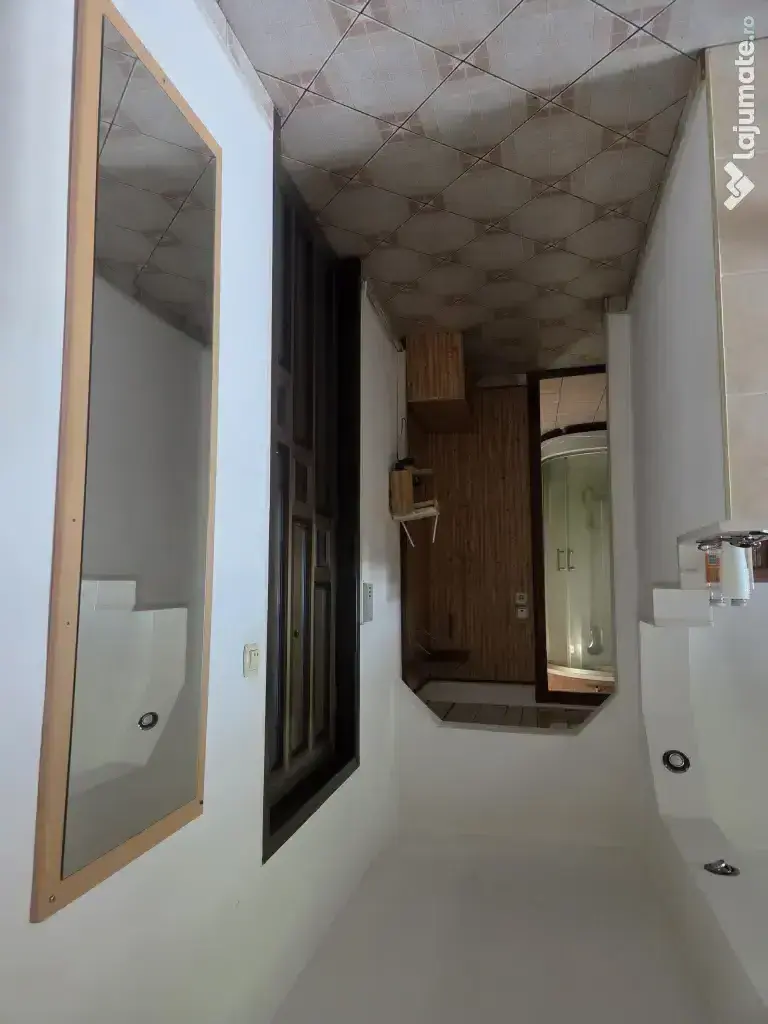 Apartament 2 Camere decomandat