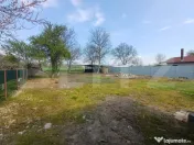 Casa batraneasca, renovabila zona Arcani 1000 mp, front 18 