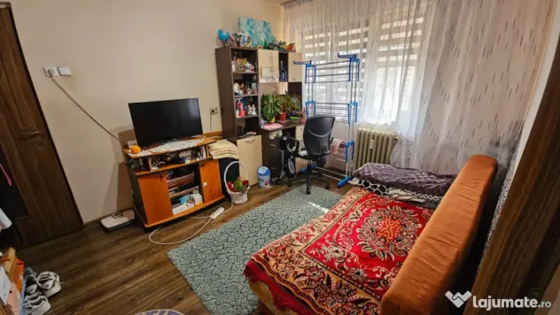 Apartament cu 3 camere, 38.19 mp, zona Valea Rosie