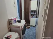 Apartament cu 3 camere, zona Valea Rosie 