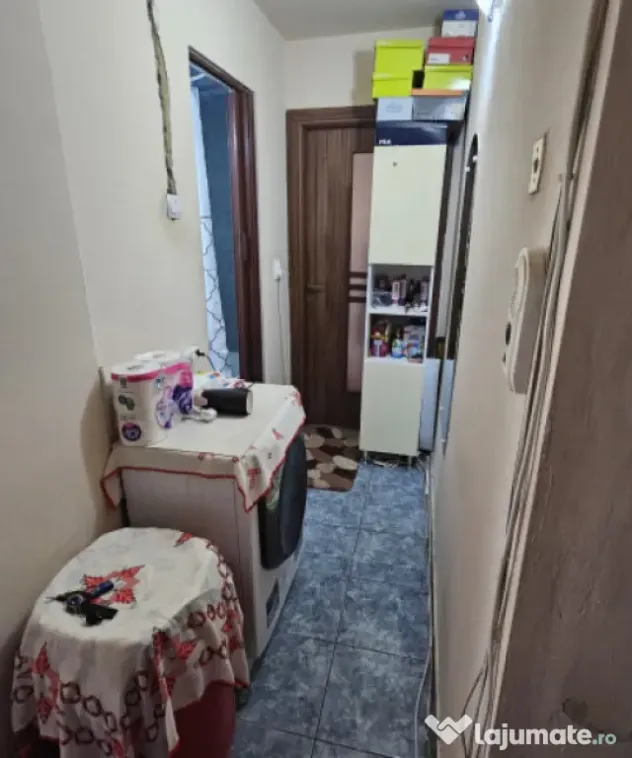 Apartament cu 3 camere, 38.19 mp, zona Valea Rosie