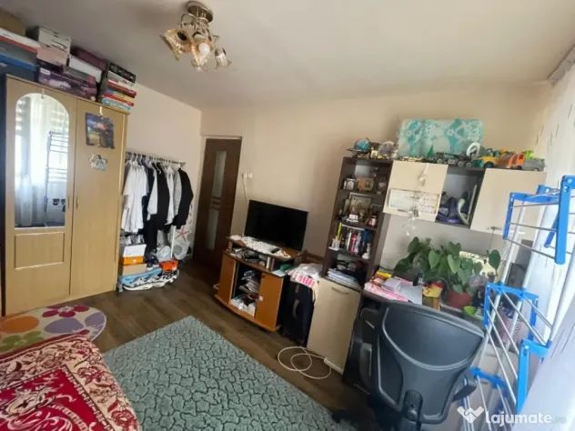 Apartament cu 3 camere, 38.19 mp, zona Valea Rosie