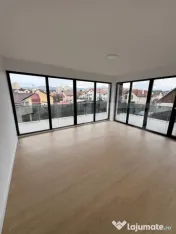 Casa individuala 6 camere, 220 mp, zona Iulius Mall 