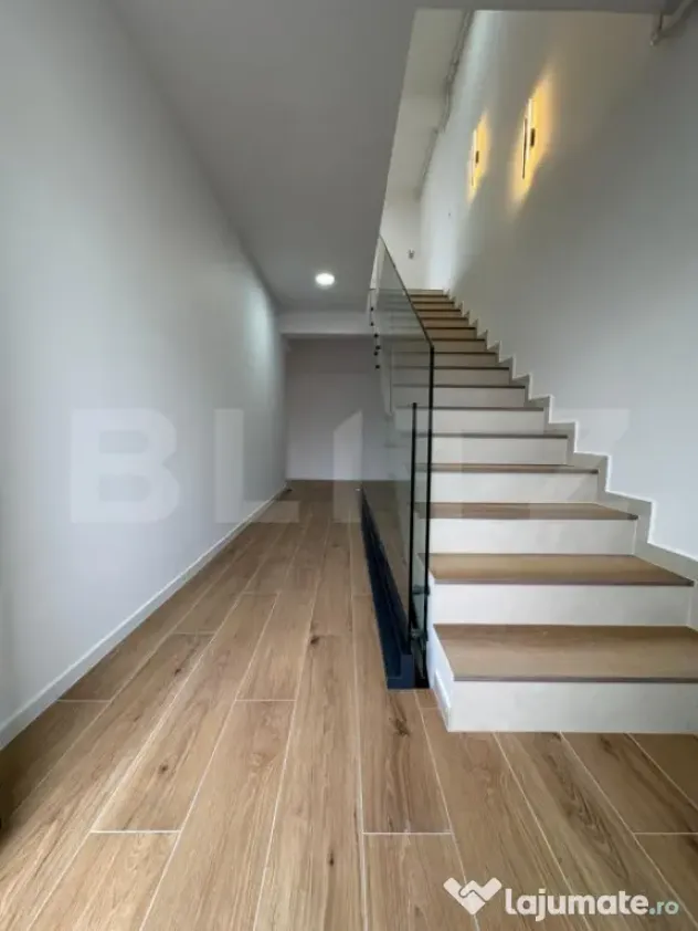 Casa individuala, 6 camere, 220 mp, zona Iulius Mall